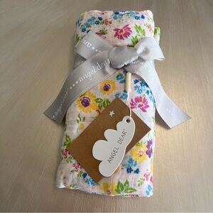 NWT Angel Dear Floral Muslin Cotton Swaddle Blanket